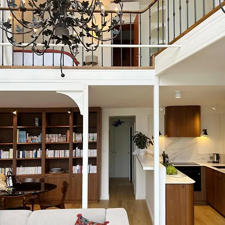 Atelier Montmartre Luxury *