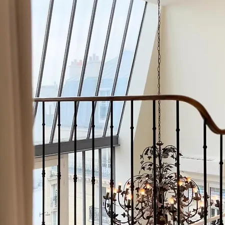 Atelier Montmartre Luxury